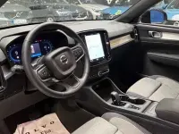 Usado Volvo XC40 Core 2024 Negro SUV