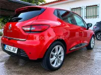 Usado Renault Clio IV Dynamique 90 CV (66 kW) 2016 Rojo Berlina