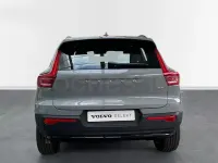 Usado Volvo XC40 Plus 163 CV (119 kW) 2025 Gris / plata SUV