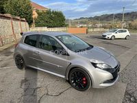 Usado Renault Clio II 200 CV (147 kW) 2010 Gris / plata Berlina