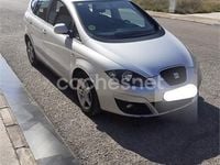 Usado Seat Altea XL Reference 105 CV (77 kW) 2012 Gris / plata Monovolumen