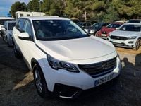 Usado Peugeot 5008 Active 130 CV (95 kW) 2020 Blanco SUV