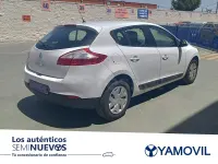 Usado Renault Mégane Life 95 CV (69 kW) 2014 Blanco Berlina