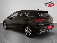 Usado VW Golf VIII Life 116 CV (85 kW) 2024 Negro Berlina