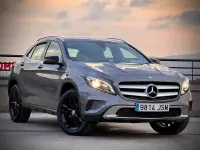 Usado Mercedes GLA200 Style 136 CV (100 kW) 2016 Gris / plata SUV