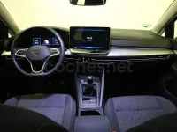 Usado VW Golf VIII Life 115 CV (84 kW) 2025 Negro Berlina