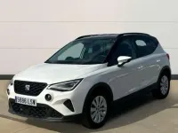 Usado Seat Arona Style Plus 110 CV (80 kW) 2021 Blanco SUV