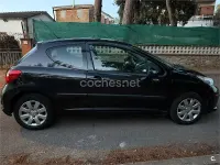 Usado Peugeot 207 90 CV (66 kW) 2007 Negro Berlina