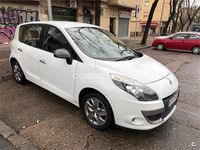 Usado Renault Scénic III Authentique 110 CV (80 kW) 2011 Blanco Monovolumen