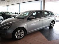 Usado Peugeot 308 SW Active 120 CV (88 kW) 2016 Gris / plata Familiar