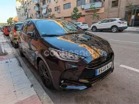 Usado Toyota Yaris Hybrid Style 116 CV (85 kW) 2023 Negro Berlina
