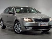 Usado Skoda Octavia Ambition 105 CV (77 kW) 2014 Beige Utilitario