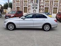 Usado Mercedes C180 116 CV (85 kW) 2017 Plateado Berlina