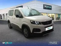 Usado Peugeot Rifter Allure 100 CV (73 kW) 2023 Blanco Monovolumen