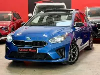 Usado Kia Ceed GT GT-Line 140 CV (102 kW) 2019 Azul Familiar