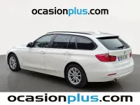 Usado BMW 318 143 CV (105 kW) 2015 Blanco Familiar