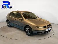 Usado Seat Leon Stella 110 CV (80 kW) 2004 Gris / plata Utilitario