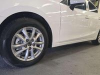 Usado Mazda 3 Luxury 105 CV (77 kW) 2016 Blanco Utilitario