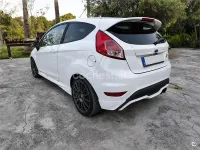 Usado Ford Fiesta ST 182 CV (133 kW) 2013 Blanco Berlina