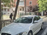 Usado Jaguar XF Luxury 190 CV (139 kW) 2014 Blanco Berlina