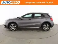 Usado Mercedes GLA220 AMG line 177 CV (130 kW) 2017 Gris SUV