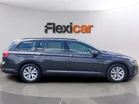 Usado VW Passat R-line 150 CV (110 kW) 2020 Gris Familiar