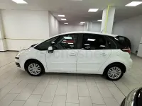 Usado Citroën C4 Picasso Attraction 120 CV (88 kW) 2013 Blanco Monovolumen