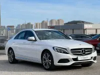 Usado Mercedes C220 170 CV (125 kW) 2016 Blanco Berlina
