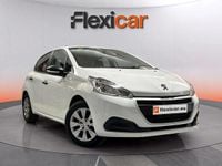 Usado Peugeot 208 Access 82 CV (60 kW) 2018 Blanco Utilitario