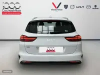 Nuevo Kia Ceed Sportswagon 120 CV (88 kW) 2025 Blanco Familiar