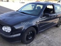 Usado VW Golf IV Conceptline 75 CV (55 kW) 2001 Azul Berlina