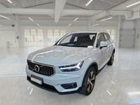 Usado Volvo XC40 Inscription 211 CV (155 kW) 2021 Blanco SUV