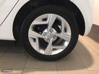 usado Hyundai i10 - 12.643 km 1.0 MPI Klass