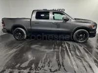 Usado RAM 1500 401 CV (294 kW) 2019 Gris / plata Pickup/Camioneta