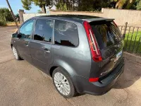 Usado Ford C-MAX Ghia 136 CV (100 kW) 2007 Gris / plata Monovolumen