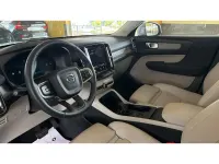 Usado Volvo XC40 Core 163 CV (119 kW) 2025 Gris SUV