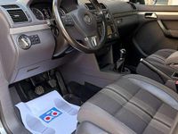 Usado VW Touran Edition 105 CV (77 kW) 2013 Marrón Monovolumen