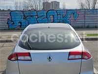 Usado Renault Laguna III 110 CV (80 kW) 2011 Gris / plata Berlina