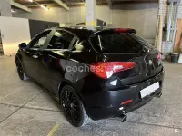 Usado Alfa Romeo Giulietta 170 CV (125 kW) 2010 Negro Utilitario