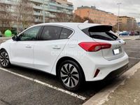 Używany Ford Focus Trend 125 KM (91 kW) 2018 Biały Sedan/Limuzyna