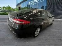 Usado Ford Mondeo Trend 150 CV (110 kW) 2021 Negro Berlina