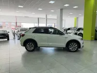 Usado VW T-Roc Advance 110 CV (80 kW) 2022 Blanco SUV