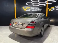 Usado Mercedes S320 235 CV (172 kW) 2007 Gris / plata Berlina