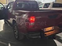 Usado Toyota HiLux 150 CV (110 kW) 2020 Granate Pickup/Camioneta