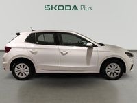 Usado Skoda Fabia Active 95 CV (69 kW) 2022 Blanco
