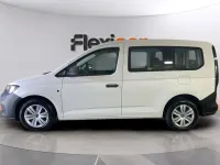 Usado VW Caddy California 102 CV (75 kW) 2023 Rosa Monovolumen
