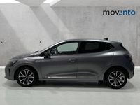 Usado Renault Clio V Techno 90 CV (66 kW) 2025 Gris / plata Berlina