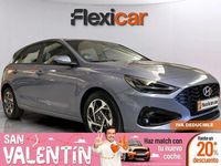Usado Hyundai i30 120 CV (88 kW) 2024 Gris / plata Berlina