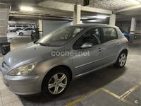 Usado Peugeot 307 110 CV (80 kW) 2005 Gris / plata Berlina