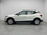 Usado Seat Arona Style 110 CV (80 kW) 2023 Blanco SUV